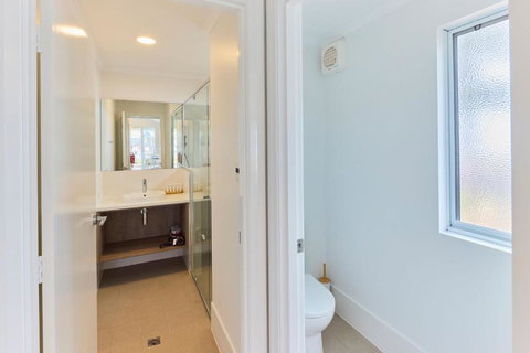 RAC Esperance Holiday Park - Perths Hotel 2