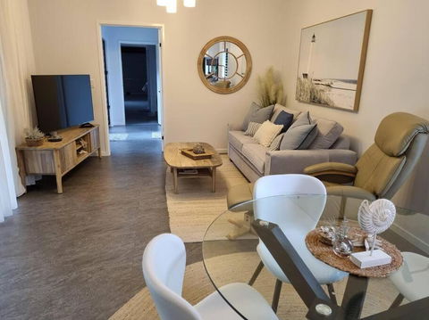Rainbow Park Retreat - Perths Hotel 3