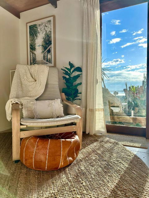 Private Access Retreat 1 Queen Bedroom W Stunning Pool And Ocean Views - Perths Hotel 3