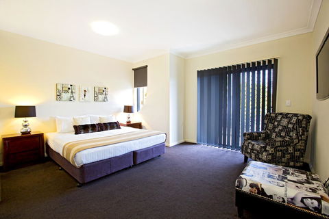 Astina Serviced Apartments - Central - Perths Hotel 2
