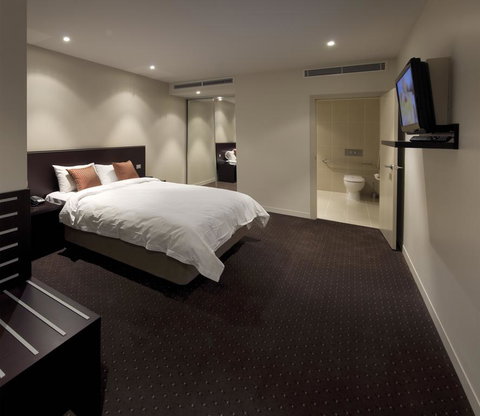 Atlantis Hotel Melbourne - Perths Hotel 2