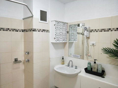 Atrium Private Stay Mandurah - Perths Hotel 0