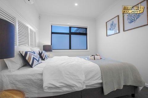 AU.JOY 3 Bed Townhouse Burwood 3 - Perths Hotel 3