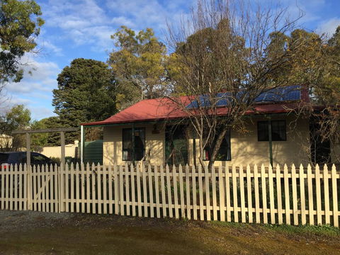 Auburn Hideaway Clare Valley - Perths Hotel 1