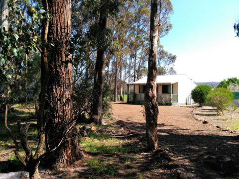 Augusta Chalet - Perths Hotel 0