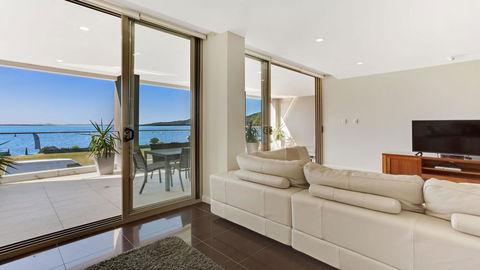 Aura Apartment With Spectacular Views! - Perths Hotel 0