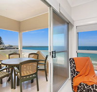 Avalon 3 - views to die for - across the road from convent beach - Perths Hotel
