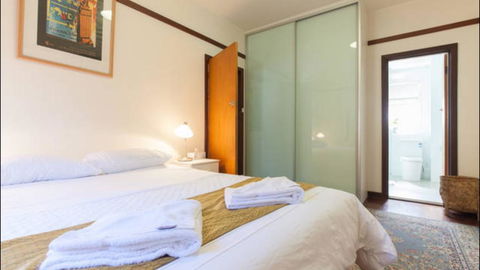 B4 Apartment Close To City, UWA, Nedlands & Swan River - Perths Hotel 2