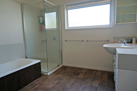 Baillieu Breeze - Perths Hotel 3