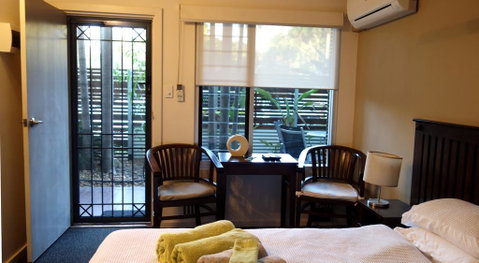 Bali Studio - Perths Hotel 0
