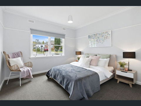 BALLARAT CLOSE 2 CBD + HOSPITAL+3BR HOME+NETFLIX + WiFi + Gift - Perths Hotel 2