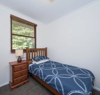 Barefoot Beach House 24 Essendene Road - Perths Hotel