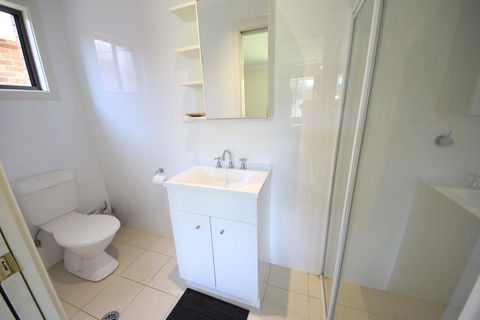 Barefoot Bungalow At Hat Head - Perths Hotel 3