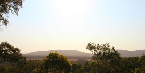 Barefoot, 32 Skyline Crescent, Crescent Head - Perths Hotel 3