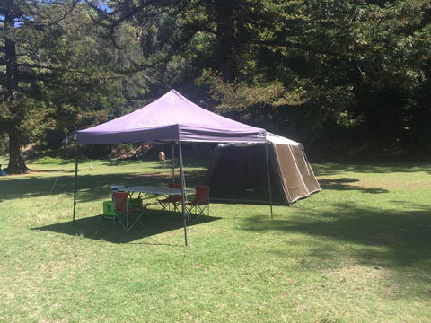 Basin Ku-ring-gai Campsite Set Up - Perths Hotel 0