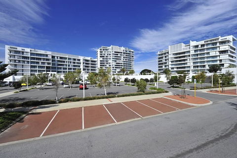 Bayview 608 - Perths Hotel 2