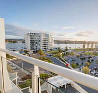 Bayview 701 - Perths Hotel