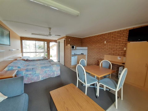 Bayview Motor Inn - Perths Hotel 3