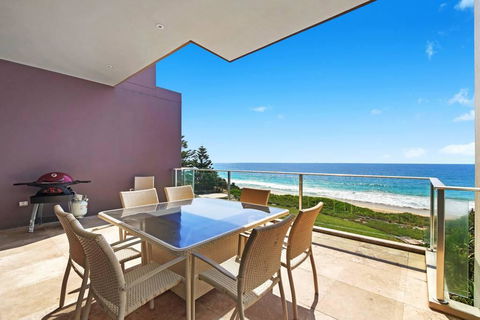 Beach And Ocean Front Penthouse With Wifi And Parking - Perths Hotel 0