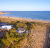 Beach Cottage In The Heart Of Mandurah - Perths Hotel