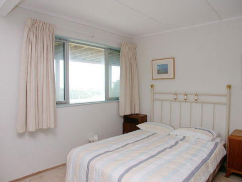 Beach House At Silver Sands - Perths Hotel 1