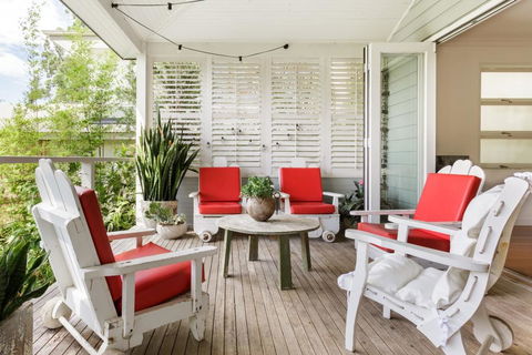 Beach House Avalon - Perths Hotel 1