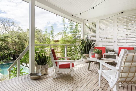 Beach House Avalon - Perths Hotel 2