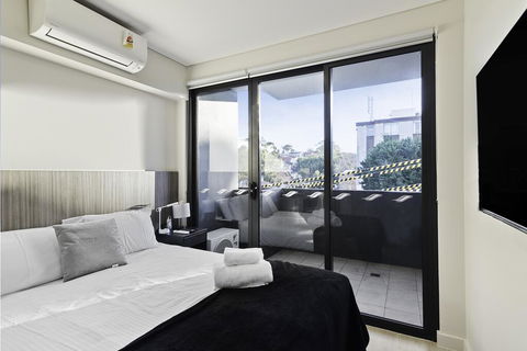 BEACH LOCATION STUDIO // CLOVELLY 2 - Perths Hotel 3