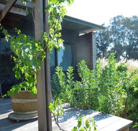 Beach Side Garden Apartment - Perths Hotel
