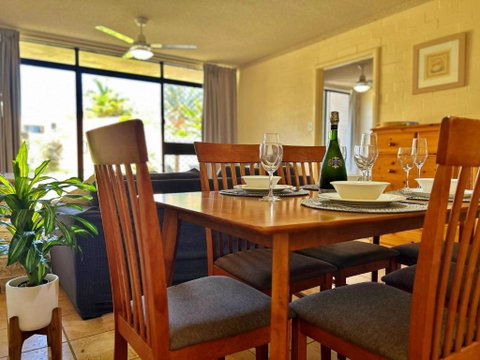 Riverview Holiday Apartment 92 - Kalbarri WA - Perths Hotel 2