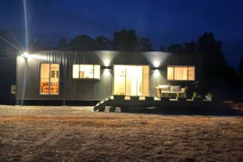 Redman View Luxury Lakeside Cabin - Perths Hotel 0