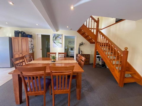 Reel & Relax: 3BR Beach House - Fish, Swim, Surf - Perths Hotel 0