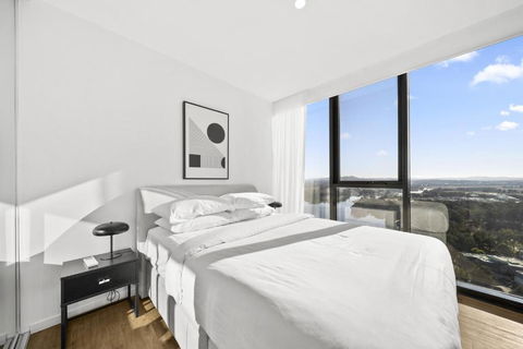 Refined 2-Bed With Luxurious Building Amenities - Perths Hotel 3