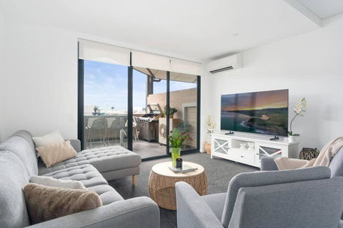 Relax @ Oceania Gerringong - Perths Hotel 0