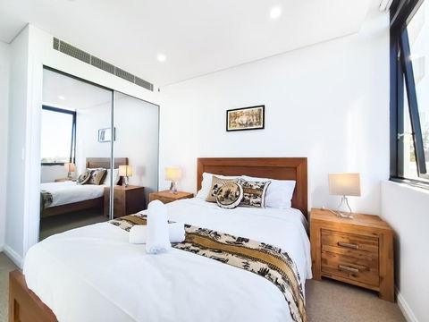 Relaxing 1BR W Pools & SPA, Gym In Olympic Park - Perths Hotel 0