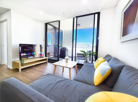 Relaxing 1BR W Pools & SPA, Gym In Olympic Park - Perths Hotel 3