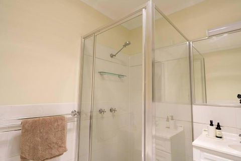 Relaxing 3bd In Tranquil Setting - Perths Hotel 1