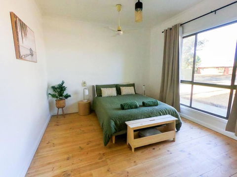 Renovated 3BD With Pool And Spa Bath - Perths Hotel 3