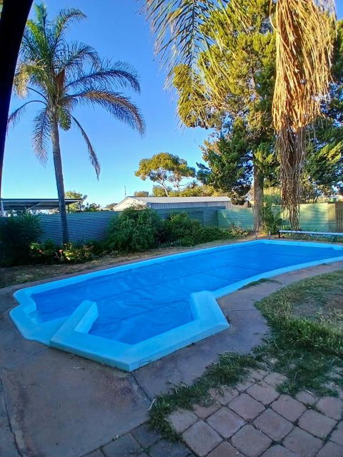 Renovated 3BD With Pool And Spa Bath - Perths Hotel 1