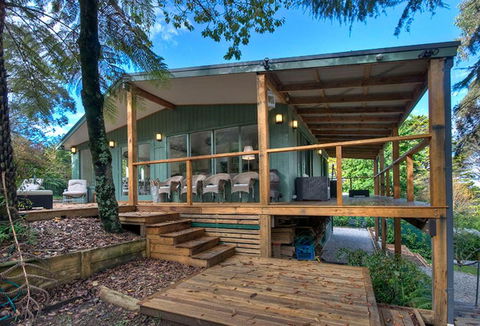 Ribbon Gum Lodge - Perths Hotel 0