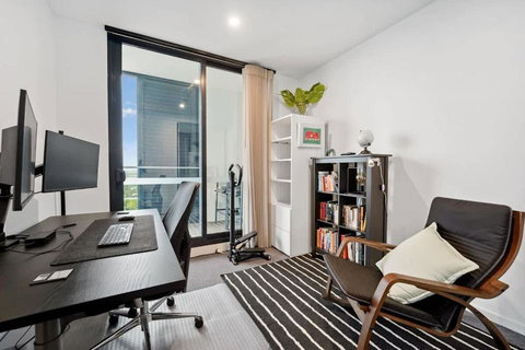 Riverina - Ultimate Footscray Getaway With Parking - Perths Hotel 3