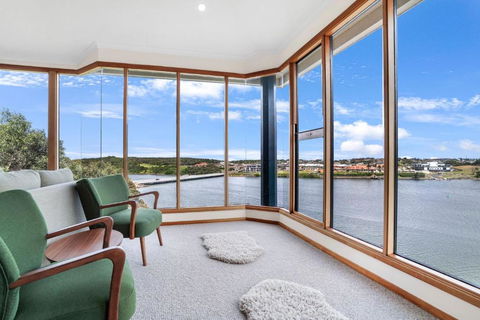 Riverview - Perths Hotel 0