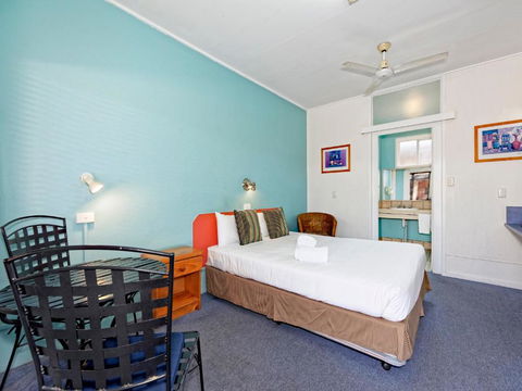 Riviera Motel Bundaberg - Perths Hotel 2
