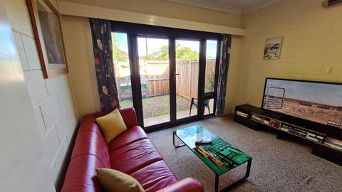 Rise N Shine - Affordable 50sqm Garden Apartment - Perths Hotel 2