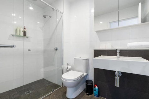 Roomy 2BR 2BA City-Centre Apt - Perths Hotel 3