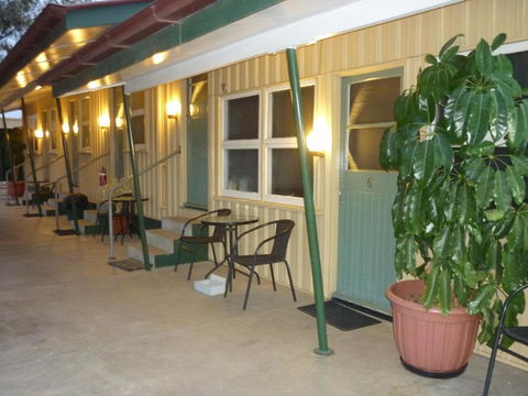 Roma Aussie Tourist Park - Perths Hotel 2