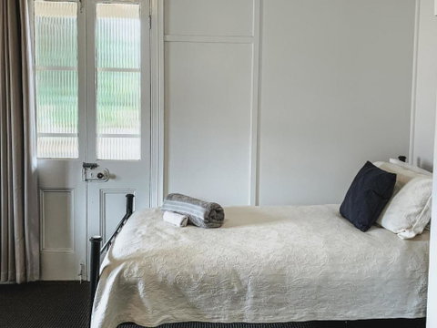 Roma Cottage On Roma Orchard - Perths Hotel 3