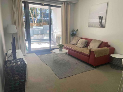 Roomy One Bedroom Plus Extra Bed - Perths Hotel 0