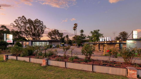 Rose City Motor Inn - Perths Hotel 0
