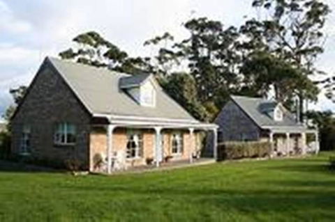 Rosebank Cottage Collection - Perths Hotel 3